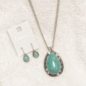 Turquoise necklace and earrings set